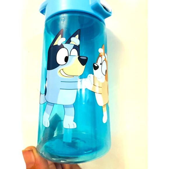 Bluey Kids Tumbler Water Bottle 16oz Straw Flip Lid Leak Proof Sippy Cup NEW - Picture 2 of 4